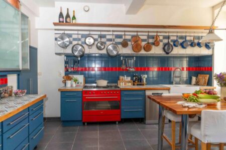 Majou-mainhouse-kitchen